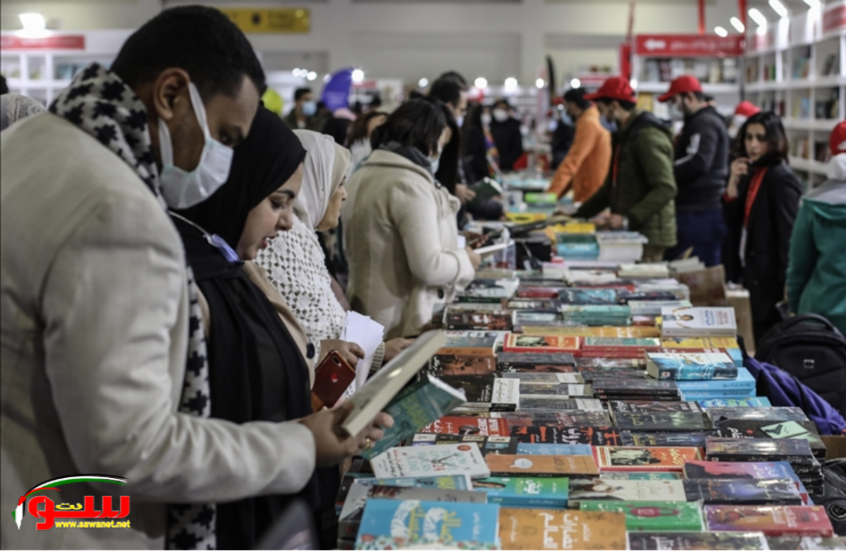 ;فضيحة ثقافية; بطلها ;تشات جي بي تي; في معرض القاهرة الدولي للكتاب