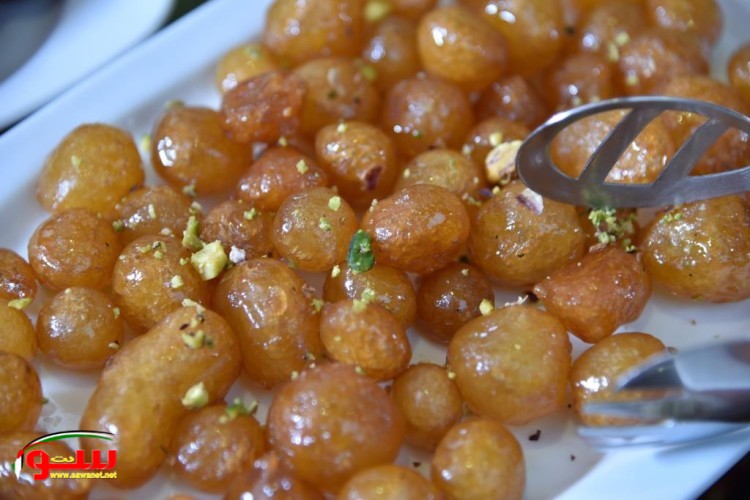 العوامة في البيت