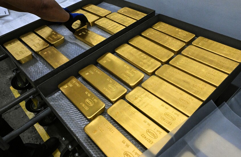 الذهب يقفز 100 دولار للأونصة مع احتدام الوضع في الخليج
